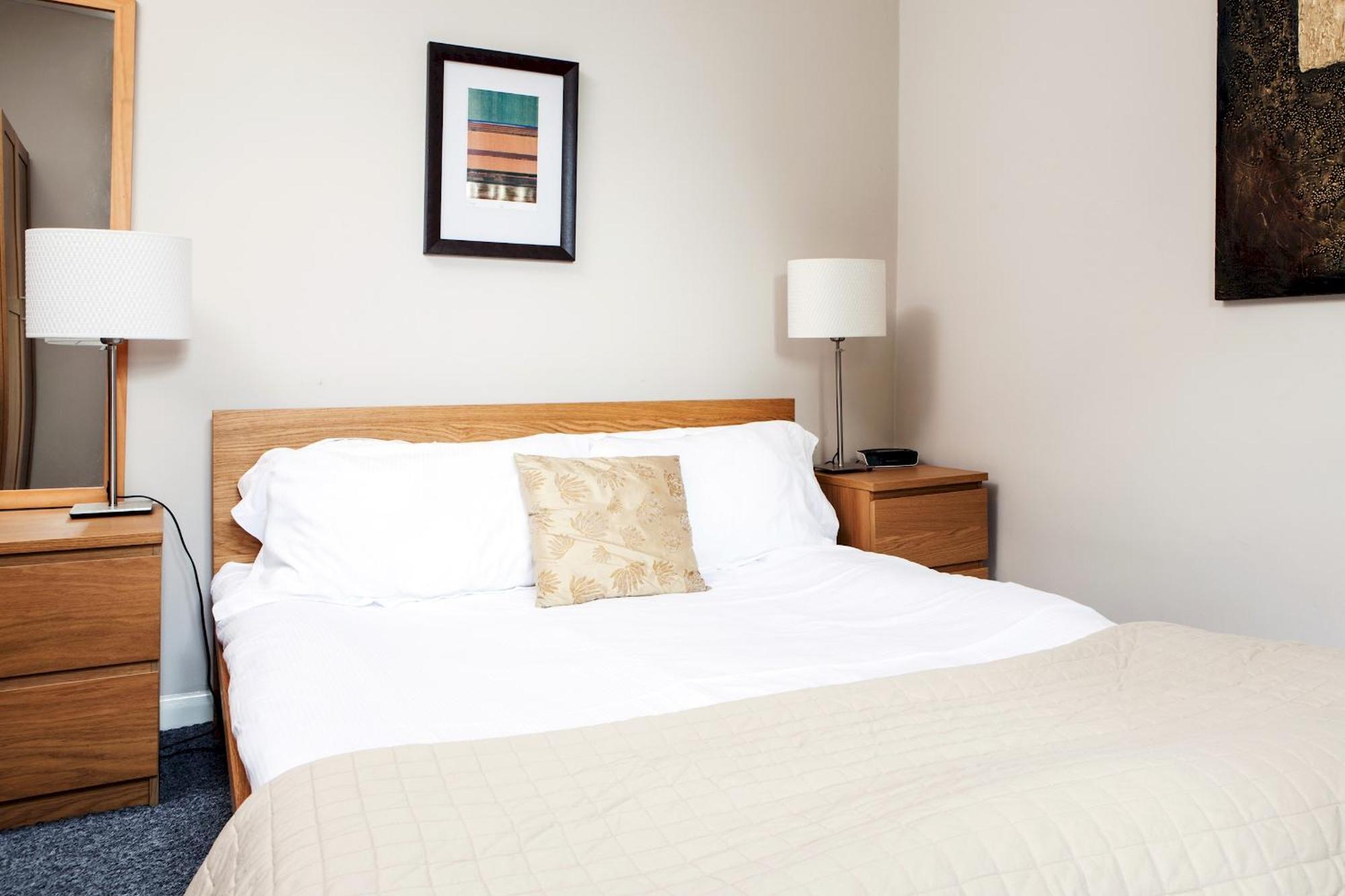 Madison Hill - Bedford Hill 1 - One Bedroom Flat London Bagian luar foto